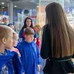 В Калужской области «Молодая Гвардия Единой России» организовала экскурсию для детей участников СВО
