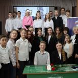 Парту Героя в честь первого народного учителя Карелии Галины Андерсон открыли в Петрозаводске