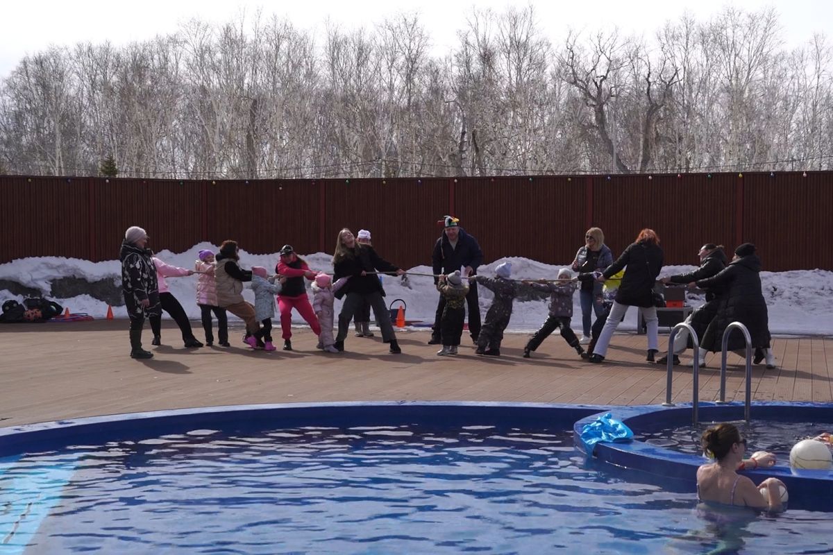 На Камчатке семьи участников СВО провели выходной на базе отдыха