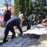 В Янтарном прошли памятные мероприятия, посвящённые 79-ой годовщине взятия Пальмникена