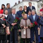 В Ульяновске единороссы почтили память жертв фашистских концлагерей