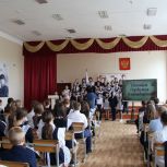 В школе Ульяновска по инициативе «Единой России» увековечили имя Героя Советского Союза