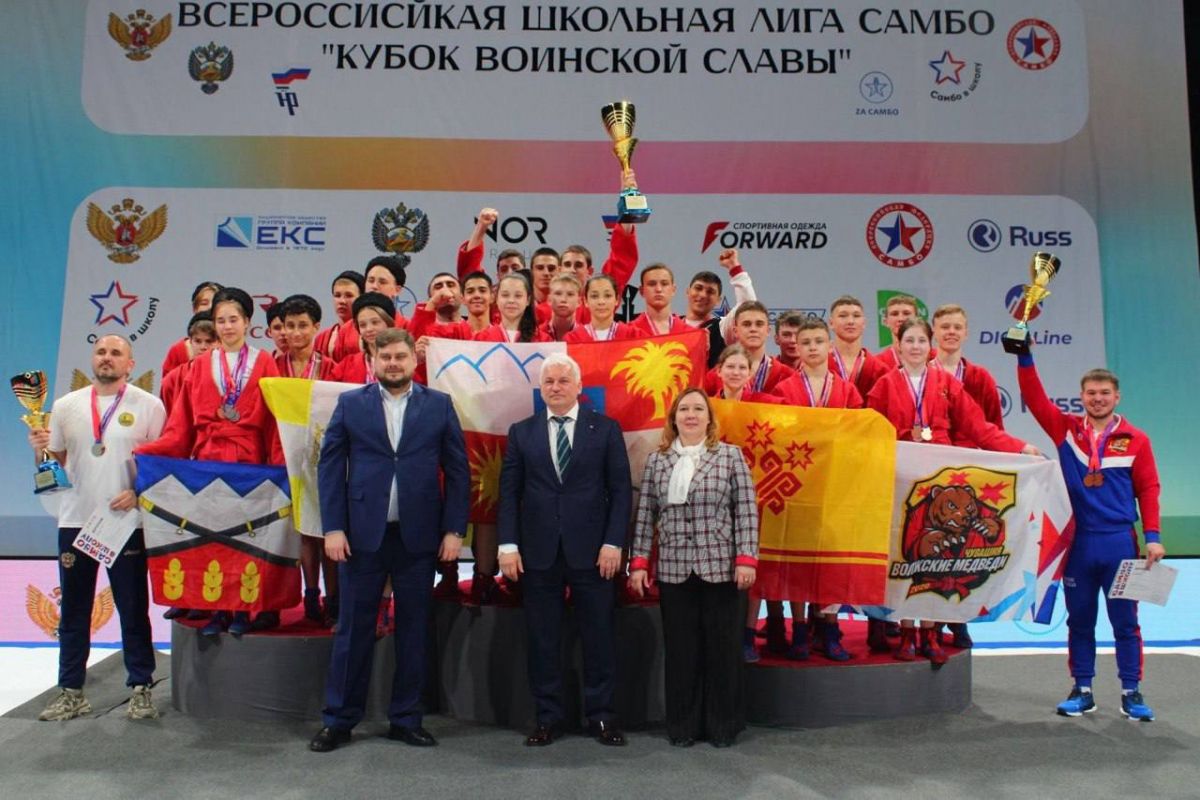 У юных чебоксарских самбистов – «бронза» в Кубке воинской славы России