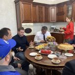 Артём Бичаев поздравил многодетную семью из Коркмаскалы с  завершением  проекта догазификации дома