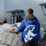 Волонтёры «Единой России» продолжают помогать пострадавшим от паводка жителям Оренбургской области