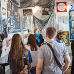 Экскурсии, квизы, викторины: «Единая Россия» по всей стране провела мероприятия, посвящённые Дню космонавтики