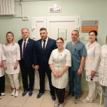 Депутат Госдумы Николай Щеглов посетил Толмачевский центр врача общей практики