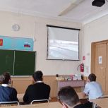 В Облученском районе в рамках федерального партийного проекта «Детский спорт» состоялись показы документальных фильмов