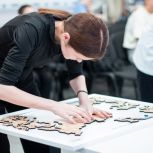 В Штабе общественной поддержки "Единой России" состоялся финал V Чемпионата по скоростному сбору спилс-карт в Республике Алтай