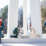 В подмосковном Пущино при поддержке «Единой России» и «Газпрома» зажгли Вечный огонь на «Мемориале Великой Отечественной войны»