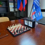 В Свердловске (ЛНР) «Единая Россия» организовала шахматный турнир для ветеранов боевых действий