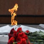 Государственная Дума РФ во втором чтении приняла законопроект «Об увековечении памяти жертв геноцида советского народа нацистами и их пособниками в годы Великой Отечественной войны»