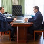 Алексей Гордеев и Владимир Нетёсов обсудили процедуру предварительного голосования в регионе
