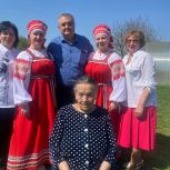 Единороссы Сасовского округа поздравили ветерана с 80-летием Победы в Великой Отечественной войне