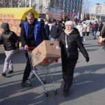 При поддержке «Единой России» в Ленинском районе Ульяновска состоялась продовольственная ярмарка