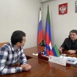 Сайгидпаша Умаханов встретился с участниками проекта «ПолитСтарт»