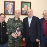 Марсель Шайдуллин встретился с земляком - участником СВО