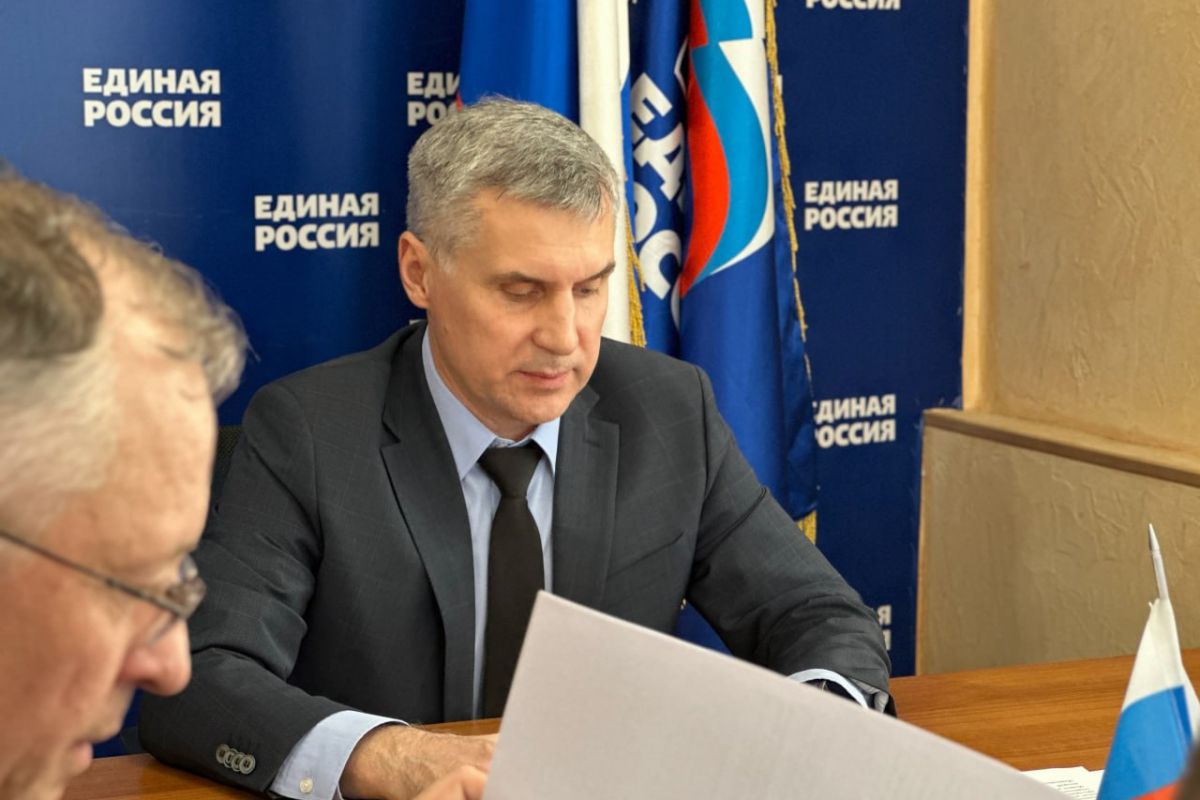 В региональном отделении партии «Единая Россия» состоялось заседание общественного совета партийного проекта «Школа ЖКХ»