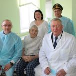 Разиф Каримов посетил ветерана Великой Отечественной войны Леонида Мачтакова