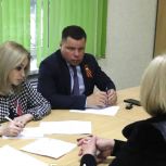 «Единая Россия» проводит приём граждан по вопросам ЖКХ