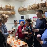 Партийцы поздравили семьи участников СВО с предстоящим праздником светлой Пасхи