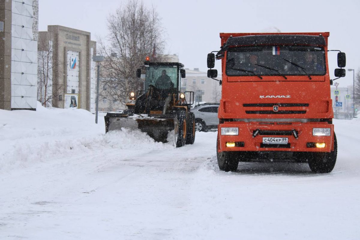 Состояние дорог после обильных снегопадов проинспектировали общественники Губкинского