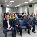 Участник СВО Евгений Вылцан встретился с жителями Климовского района