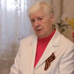 «Единая Россия» поможет ребёнку войны почтить память отца