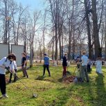 «Единая Россия» в Нижегородской области продолжает проведение субботников на мемориалах и воинских захоронениях