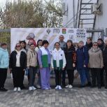 «Единая Россия» провела массовую зарядку для жителей Каменского района