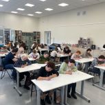 Трехгорный присоединился к «Тотальному диктанту»