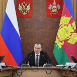 Президент России Владимир Путин отметил высокой наградой – Орденом «За заслуги перед Отечеством III степени» – Губернатора Кубани Вениамина Кондратьева
