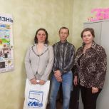 Единороссы Нагайбакского района поздравили участника СВО с бракосочетанием