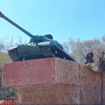 В ДНР при содействии «Единой России» отреставрируют постамент танка «Макеевский школьник»