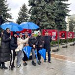 «Единая Россия» представила во Владикавказе фотовыставку, посвящённую «Диктанту Победы»