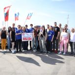 В преддверии Диктанта Победы «Единая Россия» провела автопробег