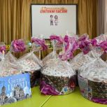 В преддверии светлого праздника Пасхи «Единая Россия» передала 200 куличей в Аннинский и Таловский районы