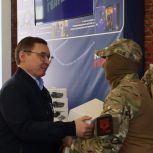 Владимир Якушев передал в Ростове-на-Дону дроны, аккумуляторы и средства связи бойцам БПЛА Центрального военного округа