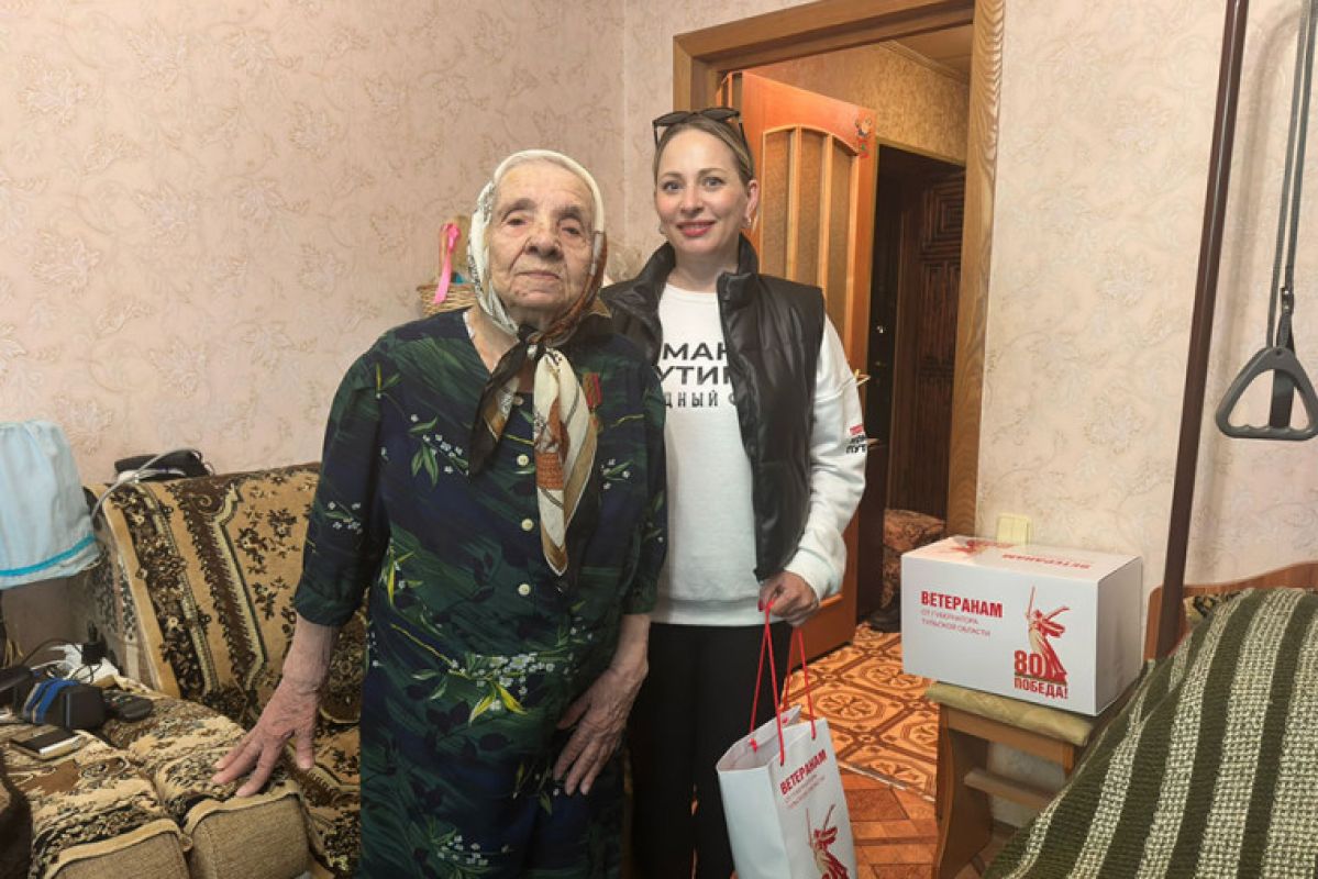Надежда Комарова поздравила тружениц тыла с 80-летием Великой Победы