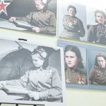 Выставка агитационных плакатов и фотографий времён Великой Отечественной войны открылась в Законодательном Собрании в преддверии 80-летия Великой Победы