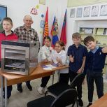 Депутат от «Единой России» навестил воспитанников детского дома творчества в Осинниках
