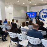«Единая Россия» проводит обучающие занятия в рамках партпроекта «Школа ЖКХ»