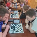 Ход Победы: Наследники Алёхина и Карпова сражались отчаянно