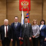В областной Думе чествовали победителя конкурса молодых управленцев «Лидеры села»