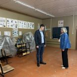 Андрей Шалунов проверил ход капитального ремонта Чулковской школы в Скопинском округе