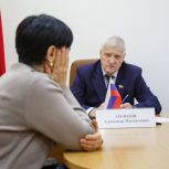 «Единая Россия» помогает жителям региона с решением жилищно-коммунальных вопросов