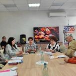 Поныровские партийцы поддержали будущих мам