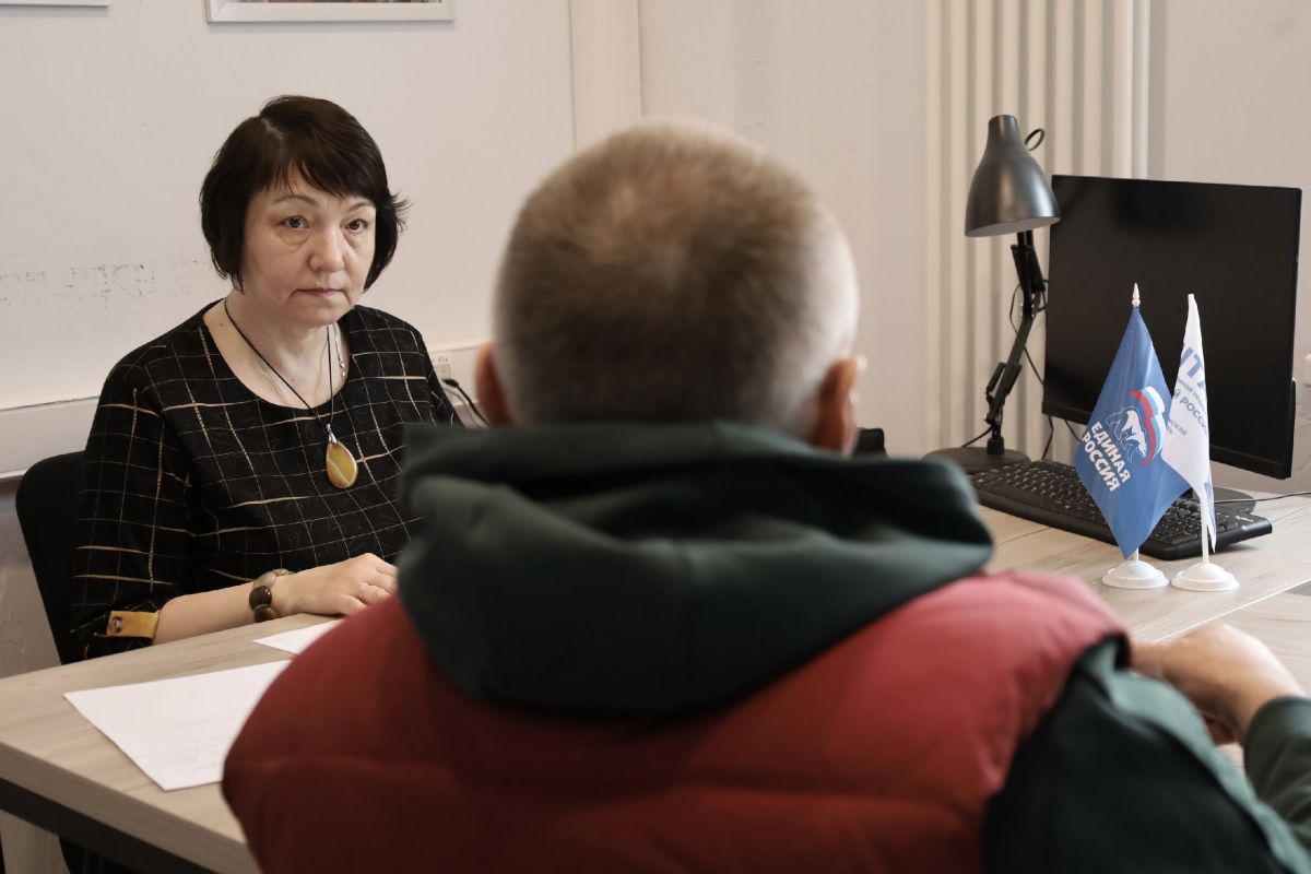 Продолжается «Час ЖКХ»: жители обращаются с проблемами к Татьяне Бариновой