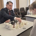 «Единая Россия» сделала ход конём: в Перми состоялся турнир «Шахматная смена – 2026»