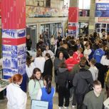 При поддержке «Единой России» в Иркутской области прошла ярмарка вакансий «Работа России. Время возможностей»